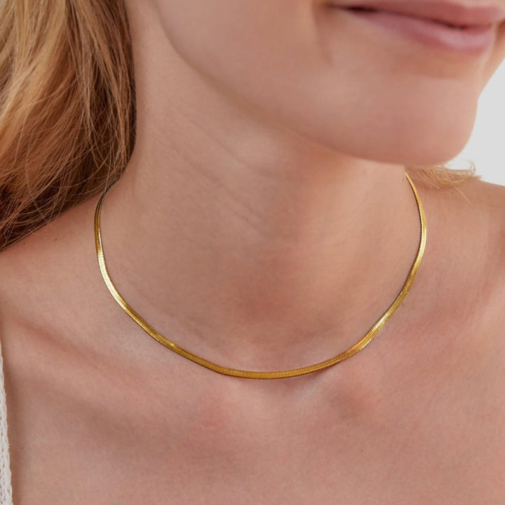 Gold snake chain necklace